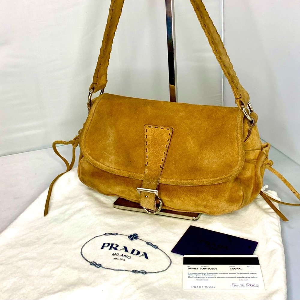 PRADA Stunning authentic vintage cognac suede bag with a stylish bohemian vibe.